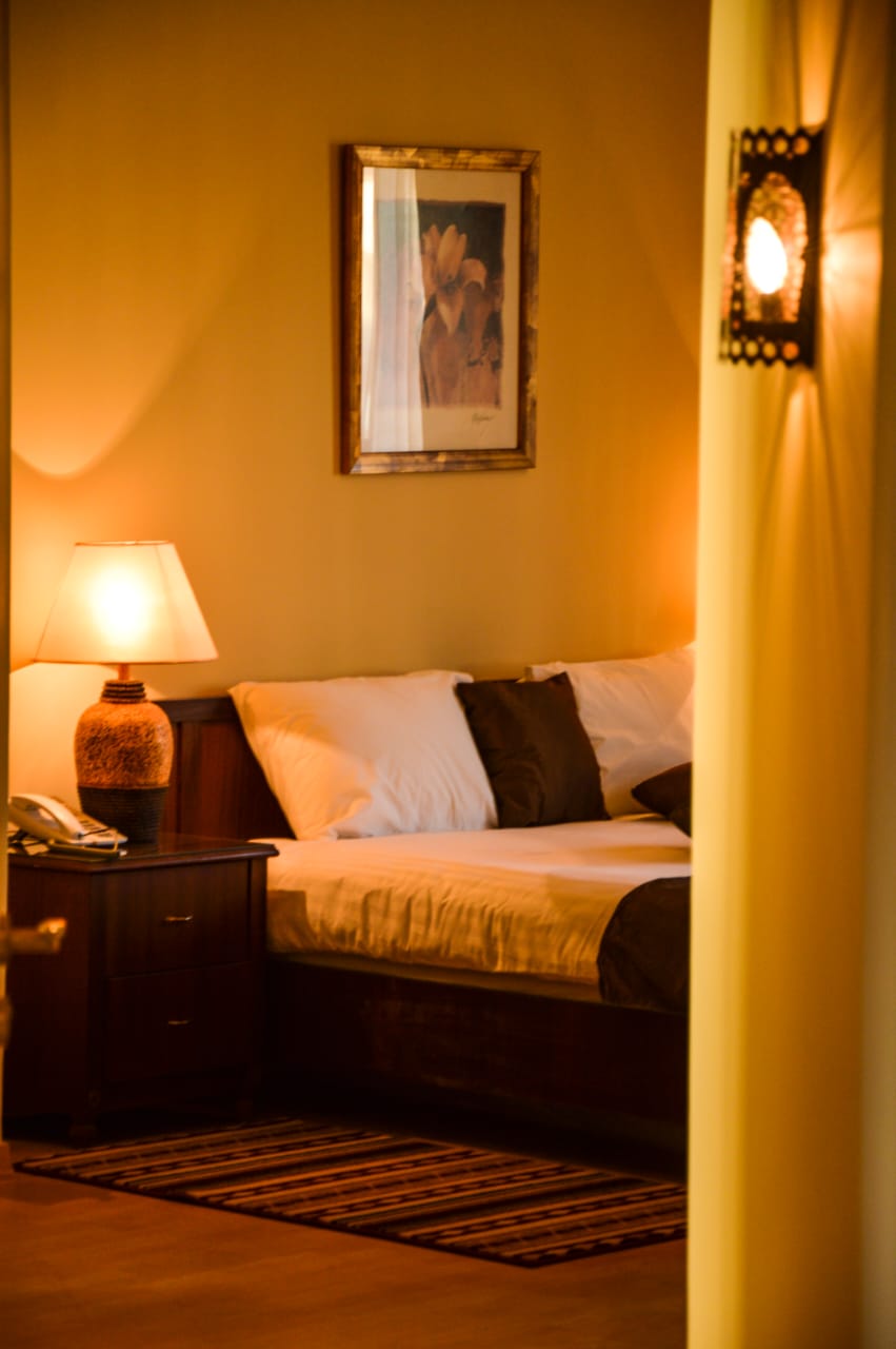 Global Business Goal Make                   Life Easy From Tech